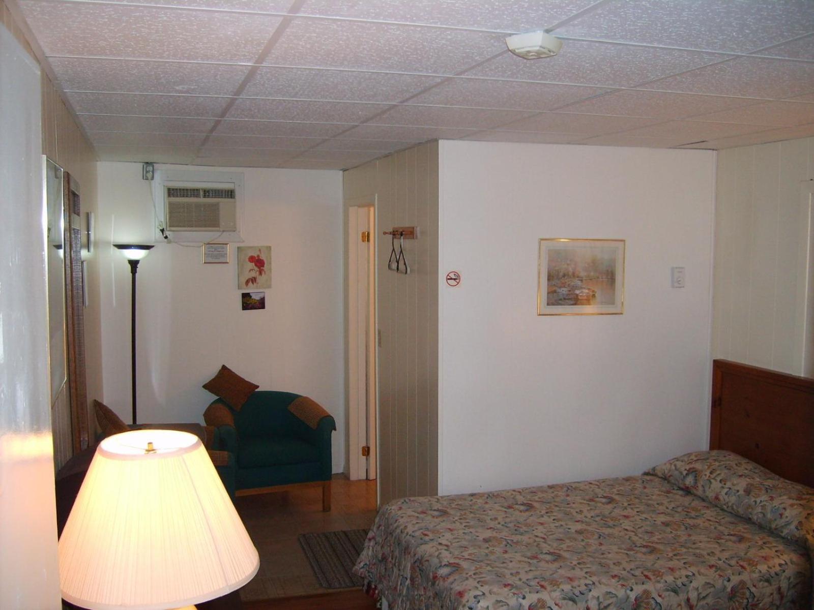 Capricorn Motel Royale 1000 Islands Lansdowne Dış mekan fotoğraf